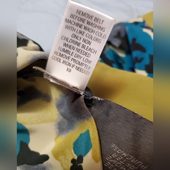 Simply Vera Mixed Print Sleeveless Blouse - Picture 3 of 4